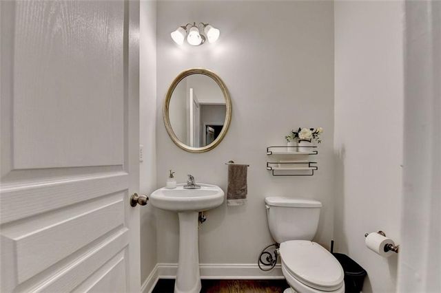 2824 Pleasant Oak Drive, Buford, GA 30519