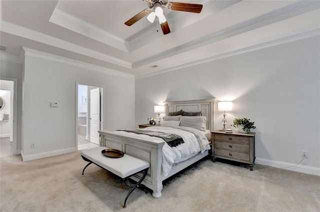 2824 Pleasant Oak Drive, Buford, GA 30519