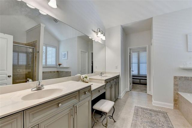 2824 Pleasant Oak Drive, Buford, GA 30519