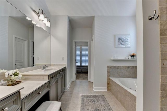 2824 Pleasant Oak Drive, Buford, GA 30519