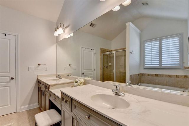 2824 Pleasant Oak Drive, Buford, GA 30519