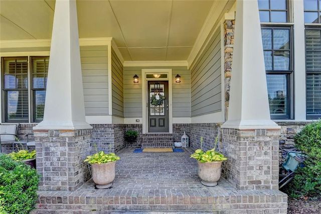 2824 Pleasant Oak Drive, Buford, GA 30519