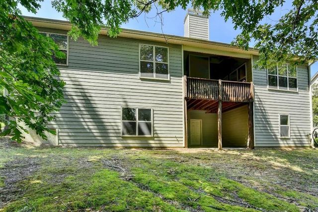 2824 Pleasant Oak Drive, Buford, GA 30519