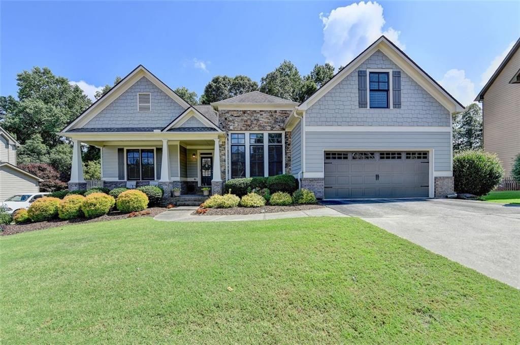 2824 Pleasant Oak Drive, Buford, GA 30519