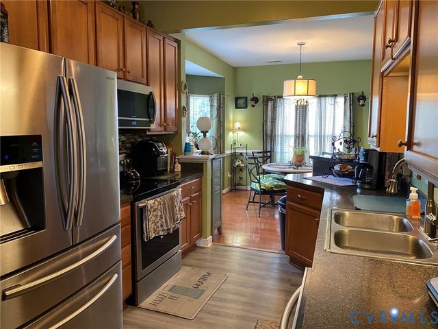 1164 Grand Brook Dr, Richmond, VA 23225