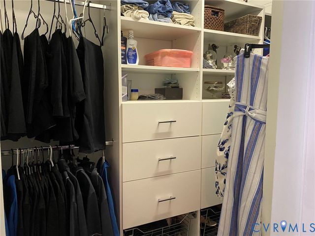 1164 Grand Brook Dr, Richmond, VA 23225