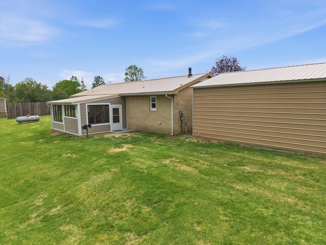11328 Highway 150, Sequatchie, TN 37374
