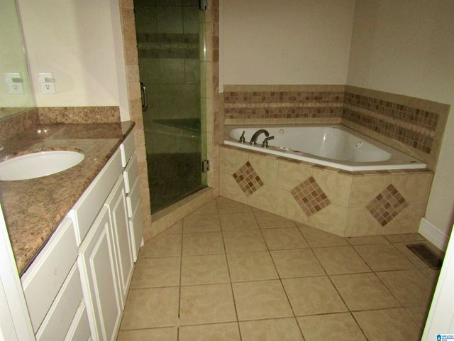 1518 FROG LEVEL ROAD, West Blocton, AL 35184