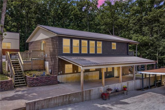 28251 Shore Road, Warsaw, MO 65355