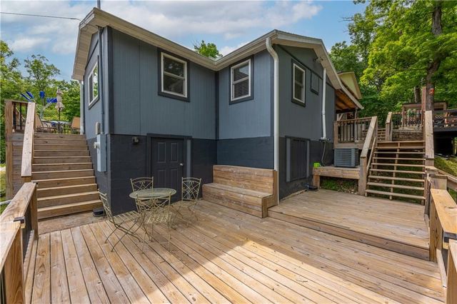 28251 Shore Road, Warsaw, MO 65355
