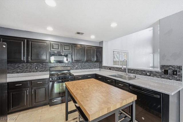 10457 Chrisman Avenue, Las Vegas, NV 89129