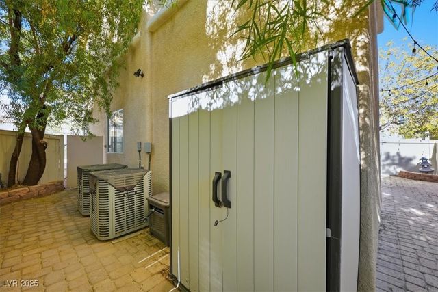 10457 Chrisman Avenue, Las Vegas, NV 89129