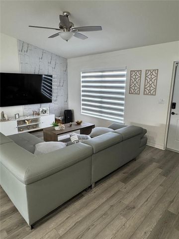 1119 Tropicana PKWY W, Cape Coral, FL 33993