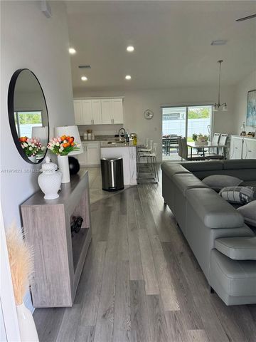 1119 Tropicana PKWY W, Cape Coral, FL 33993