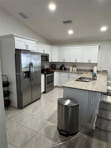 1119 Tropicana PKWY W, Cape Coral, FL 33993