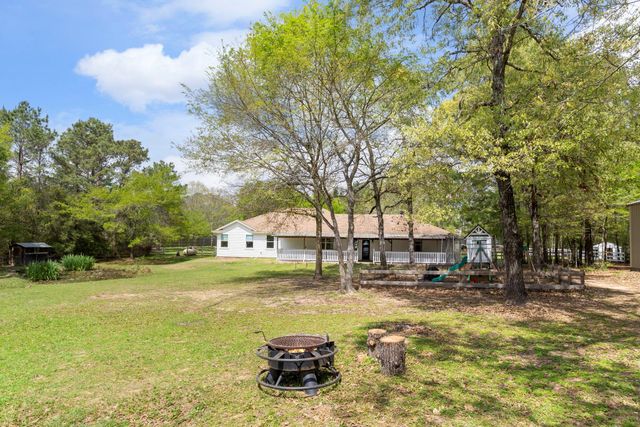 24953 Powers Court, Montgomery, TX 77316