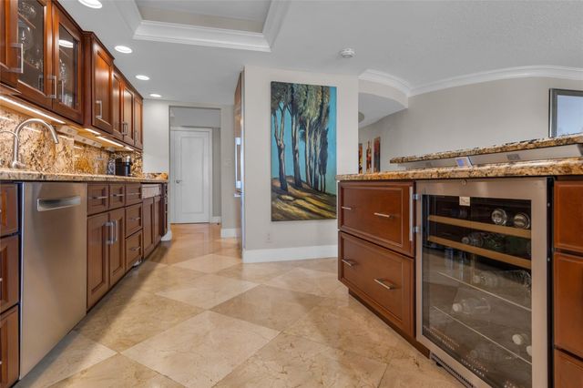 2200 S Ocean Lane 2805, Fort Lauderdale, FL 33316