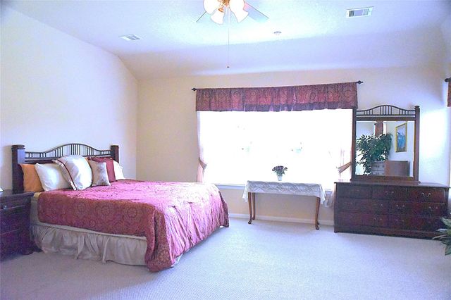 6109 Castle Peak Lane, League City, TX 77573