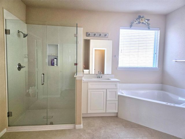 6109 Castle Peak Lane, League City, TX 77573