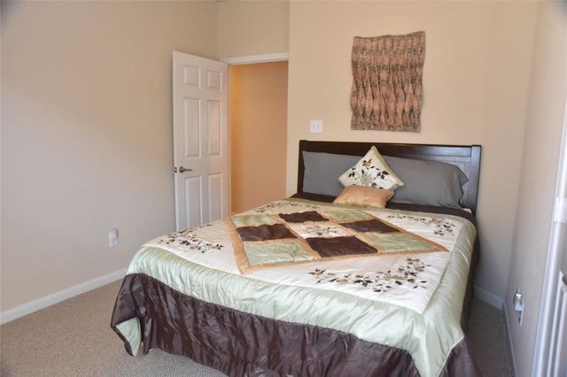 6109 Castle Peak Lane, League City, TX 77573
