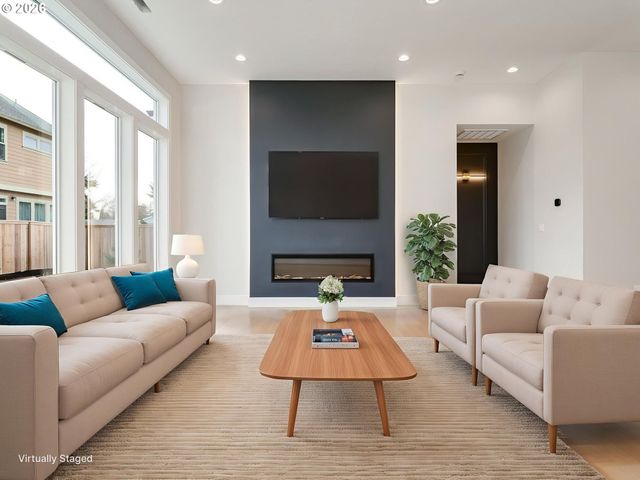 14217 Ne 42ND Cir, Vancouver, WA 98682