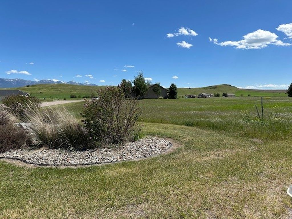34695 Eagle Crest Drive, Polson, MT 59860