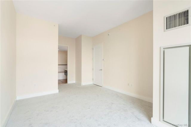 175 Huguenot Street PH301, New Rochelle, NY 10801