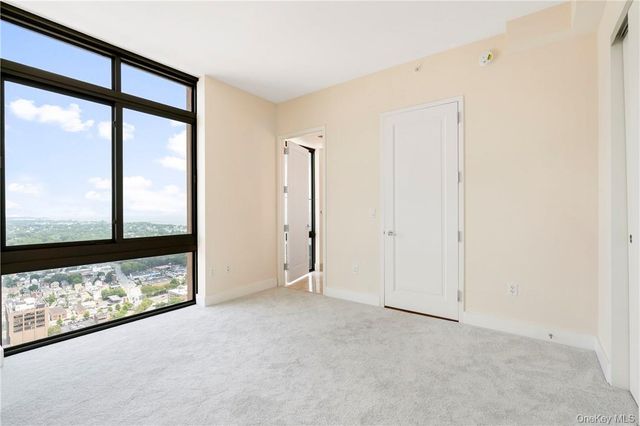 175 Huguenot Street PH301, New Rochelle, NY 10801