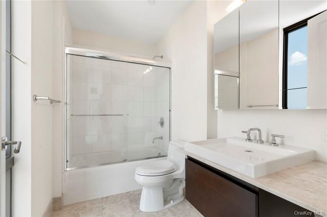 175 Huguenot Street PH301, New Rochelle, NY 10801