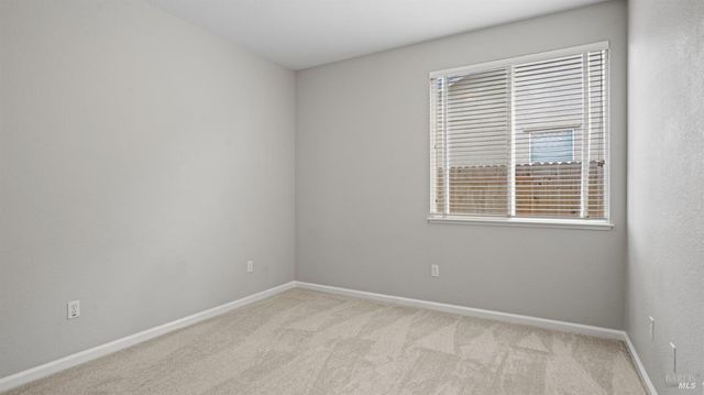 1006 Champion Pl, Vacaville, CA 95687