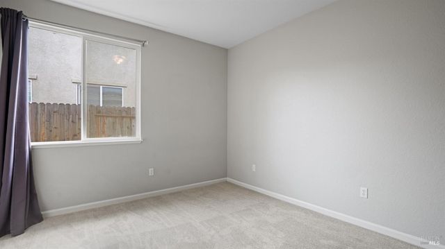 1006 Champion Pl, Vacaville, CA 95687