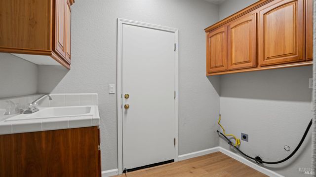 1006 Champion Pl, Vacaville, CA 95687