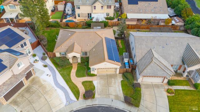 1006 Champion Pl, Vacaville, CA 95687