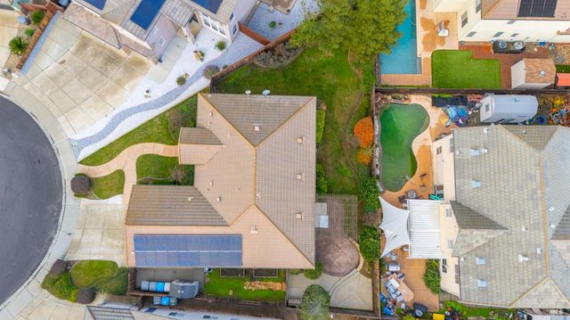 1006 Champion Pl, Vacaville, CA 95687