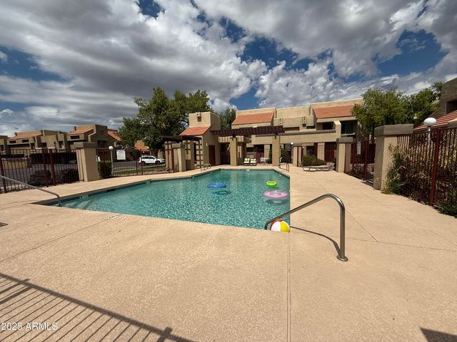 1406 W EMERALD Avenue 118, Mesa, AZ 85202