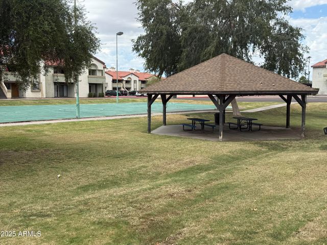 1406 W EMERALD Avenue 118, Mesa, AZ 85202