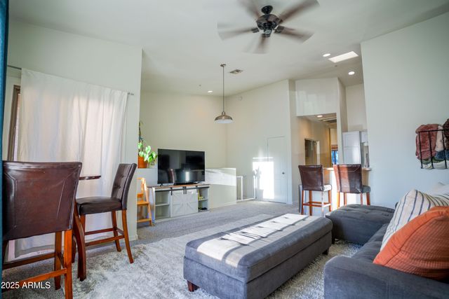 1406 W EMERALD Avenue 118, Mesa, AZ 85202