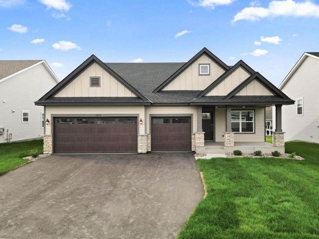 7473 Lotus Lane, Lino Lakes, MN 55038 — exterior