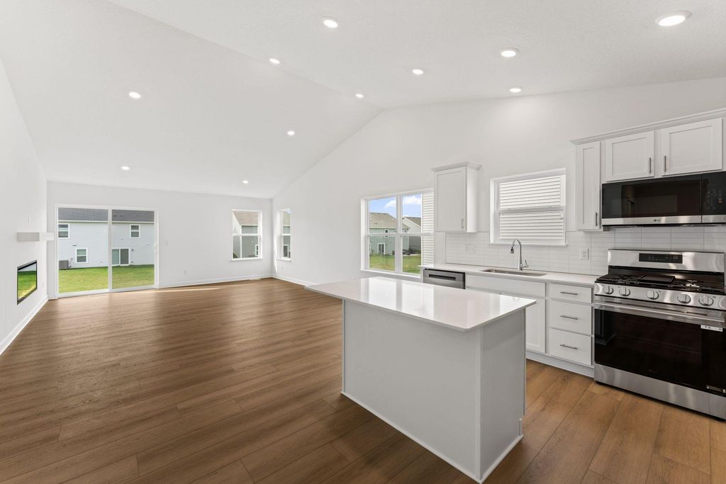 7473 Lotus Lane, Lino Lakes, MN 55038 — photo 4