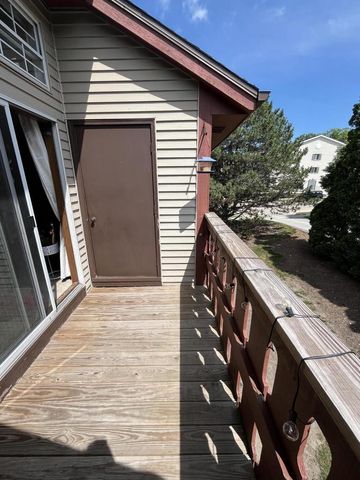 2091 S 102nd STREET #D, West Allis, WI 53227
