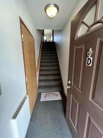 2091 S 102nd STREET #D, West Allis, WI 53227