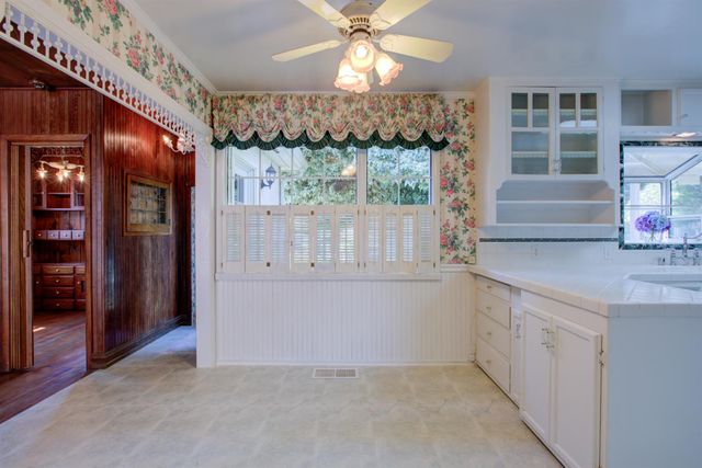 1871 El Camino Dr, Turlock, CA 95380