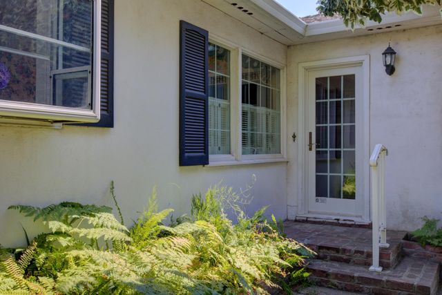 1871 El Camino Dr, Turlock, CA 95380