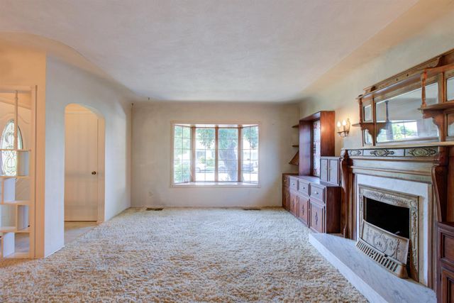 1871 El Camino Dr, Turlock, CA 95380