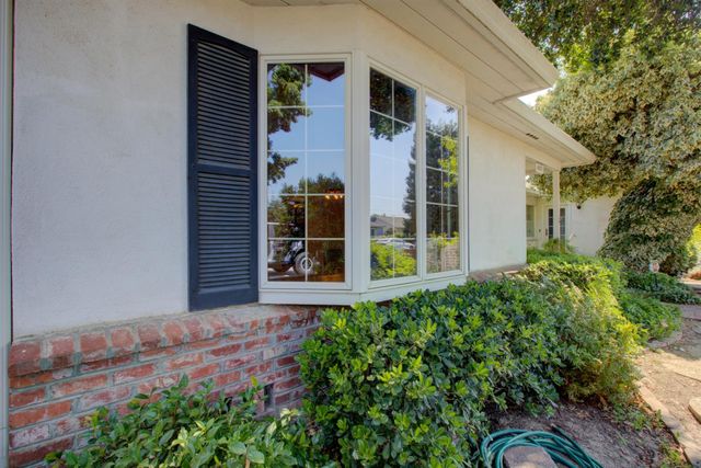 1871 El Camino Dr, Turlock, CA 95380