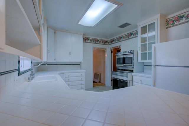 1871 El Camino Dr, Turlock, CA 95380