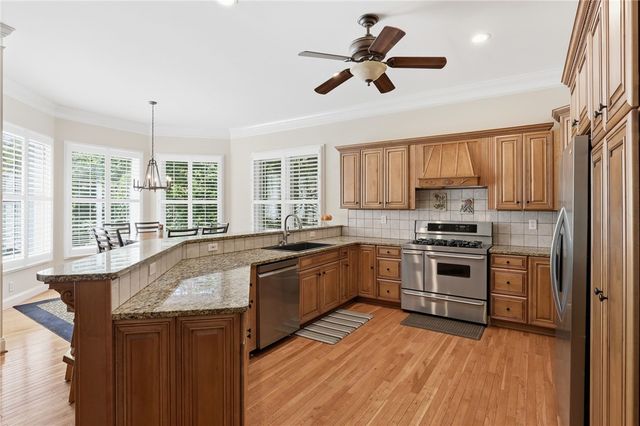 112 Gates Cove Drive, Fair Play, SC 29643