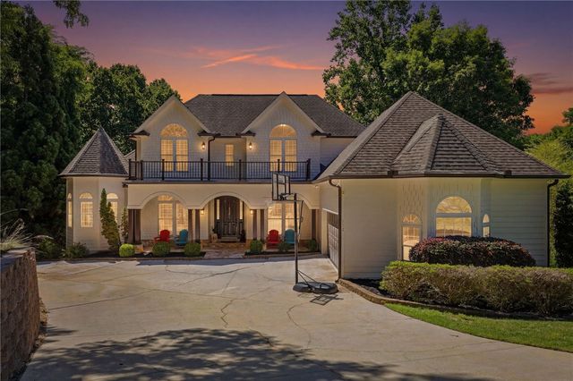 112 Gates Cove Drive, Fair Play, SC 29643