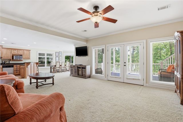 112 Gates Cove Drive, Fair Play, SC 29643