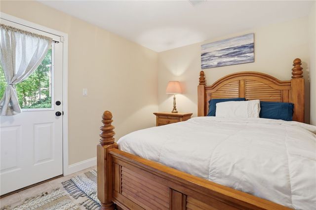 112 Gates Cove Drive, Fair Play, SC 29643
